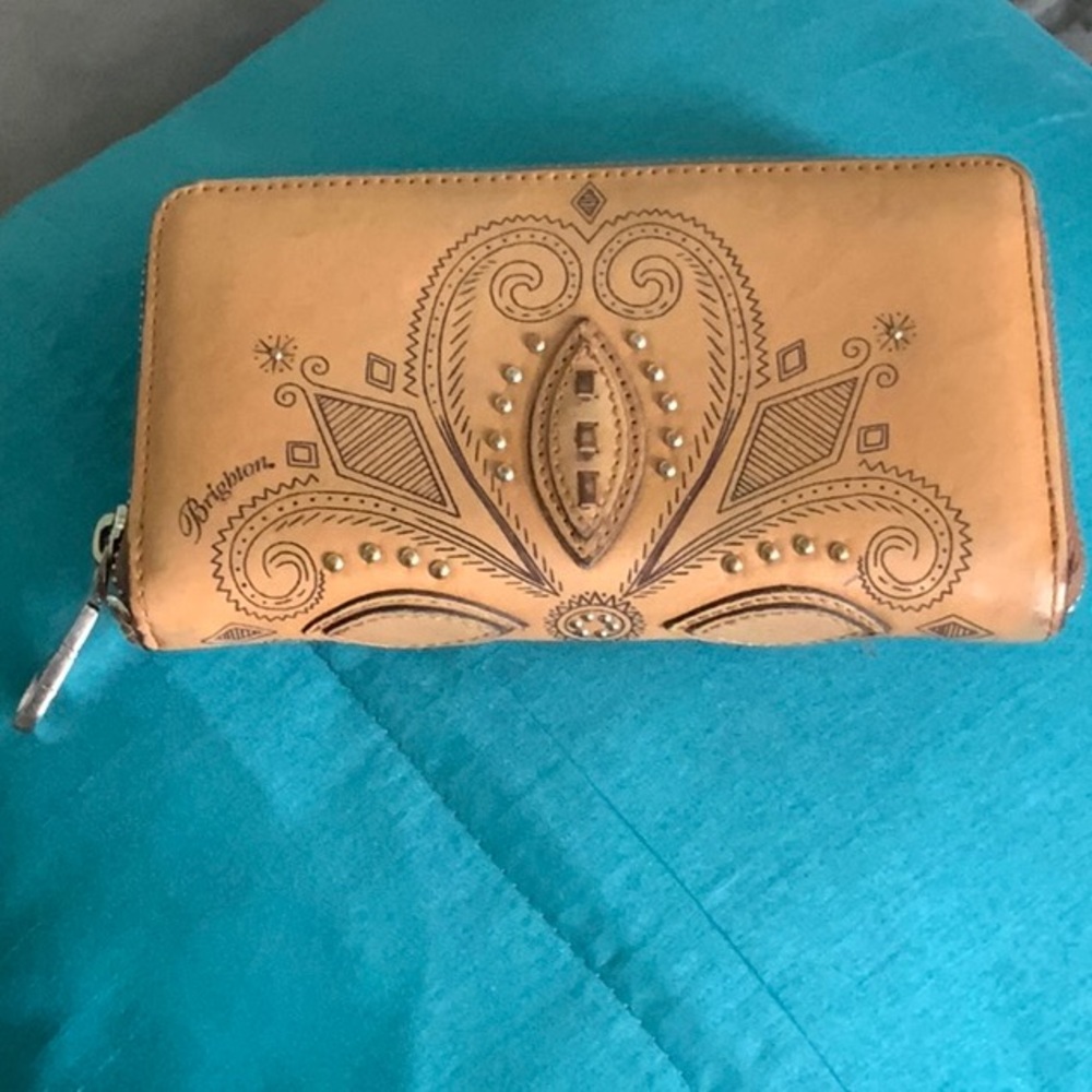 Brighton Tan Leather Wallet, several compartments